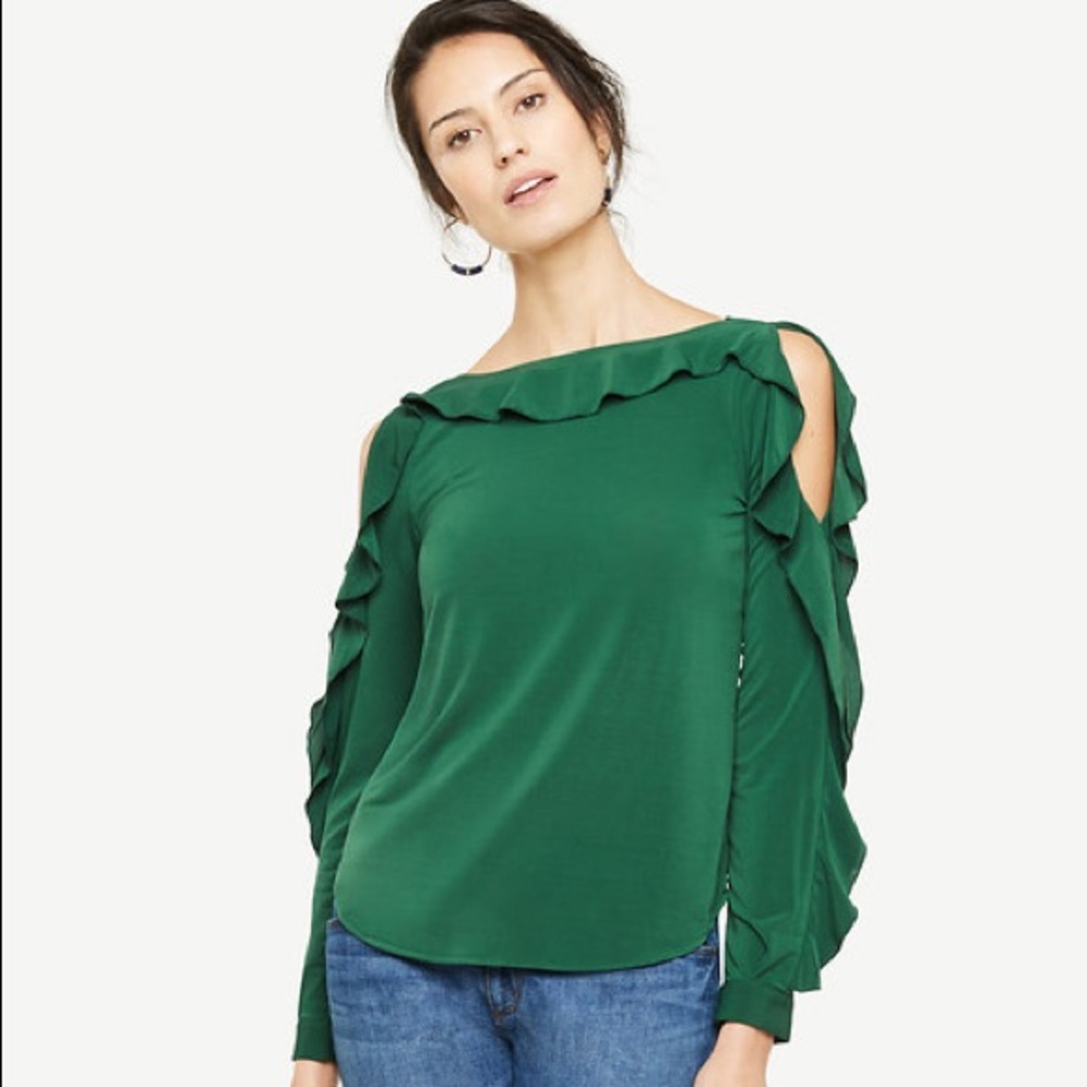 Green Ann Taylor Long Sleeve Cold Shoulder Ruffle